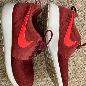 red nike size 8 womens shoes